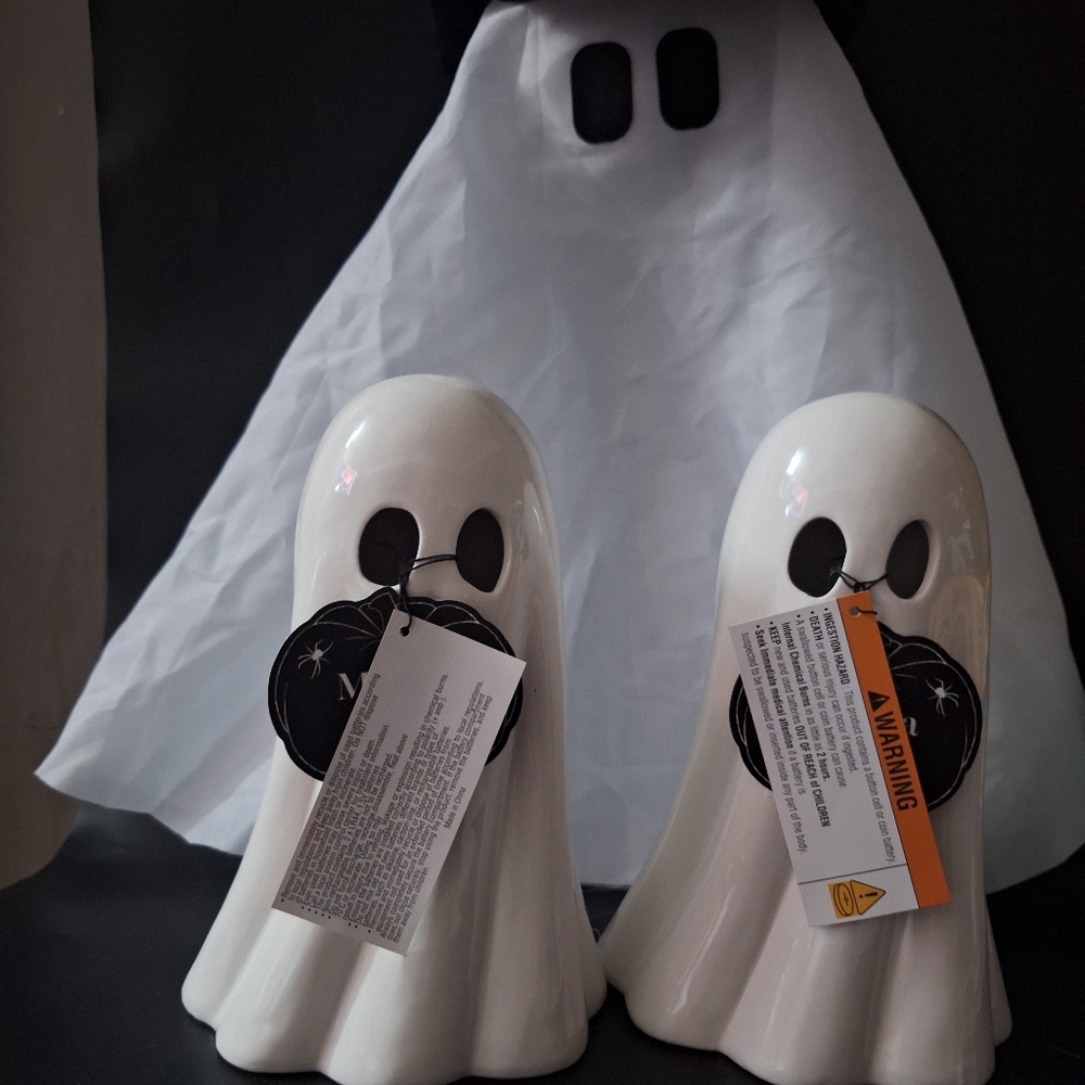 Martha Stewart 9” LED Light Up Halloween Ghosts
